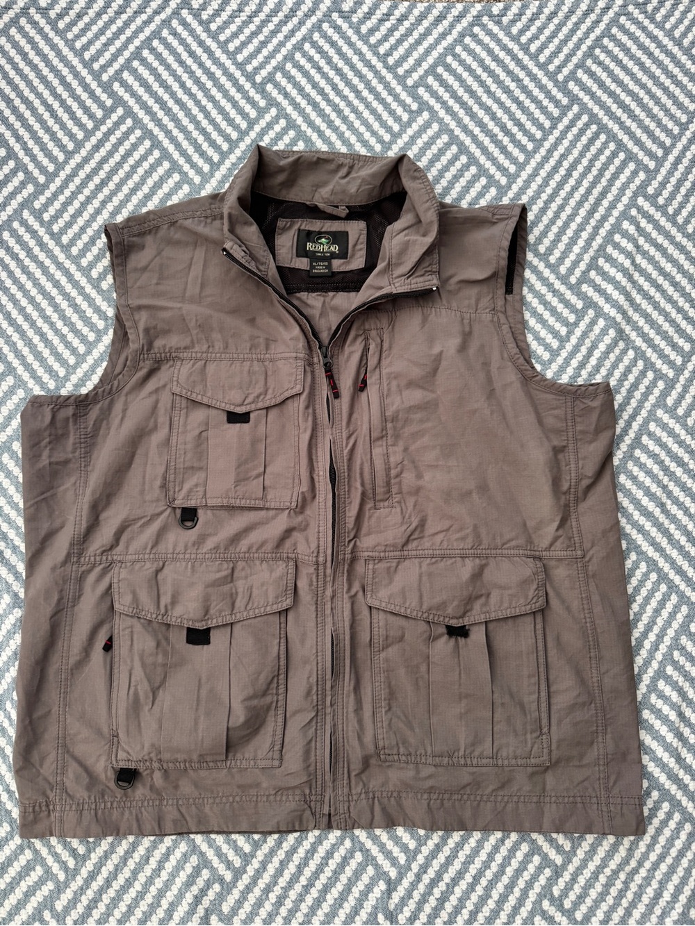 Field & Stream Men's Utility Vest - Brown